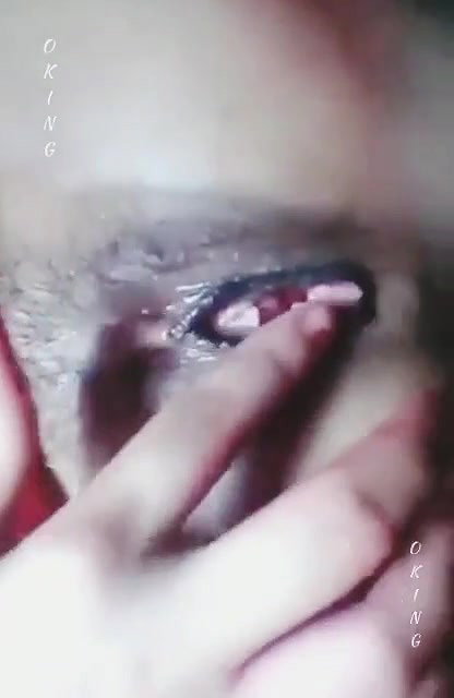 Village bhabhi fingering