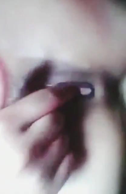 Village bhabhi fingering