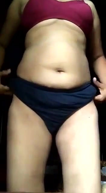 Beautiful bhabhi fingering