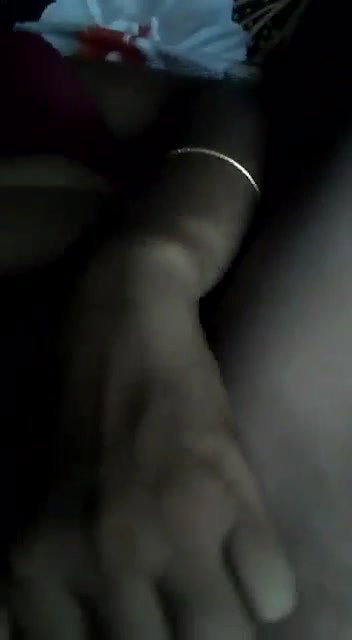 Beautiful bhabhi fingering