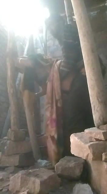 Desi village bhabi fucking quick