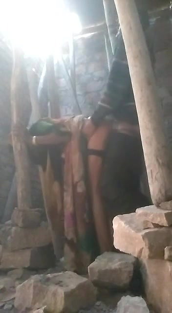 Desi village bhabi fucking quick