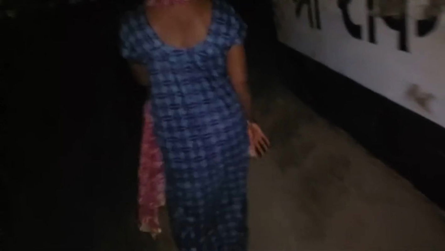 Bhabhi ko ghar ke bahar le kar chudai kiya, I took my bhabhi out of the house and had sex with her