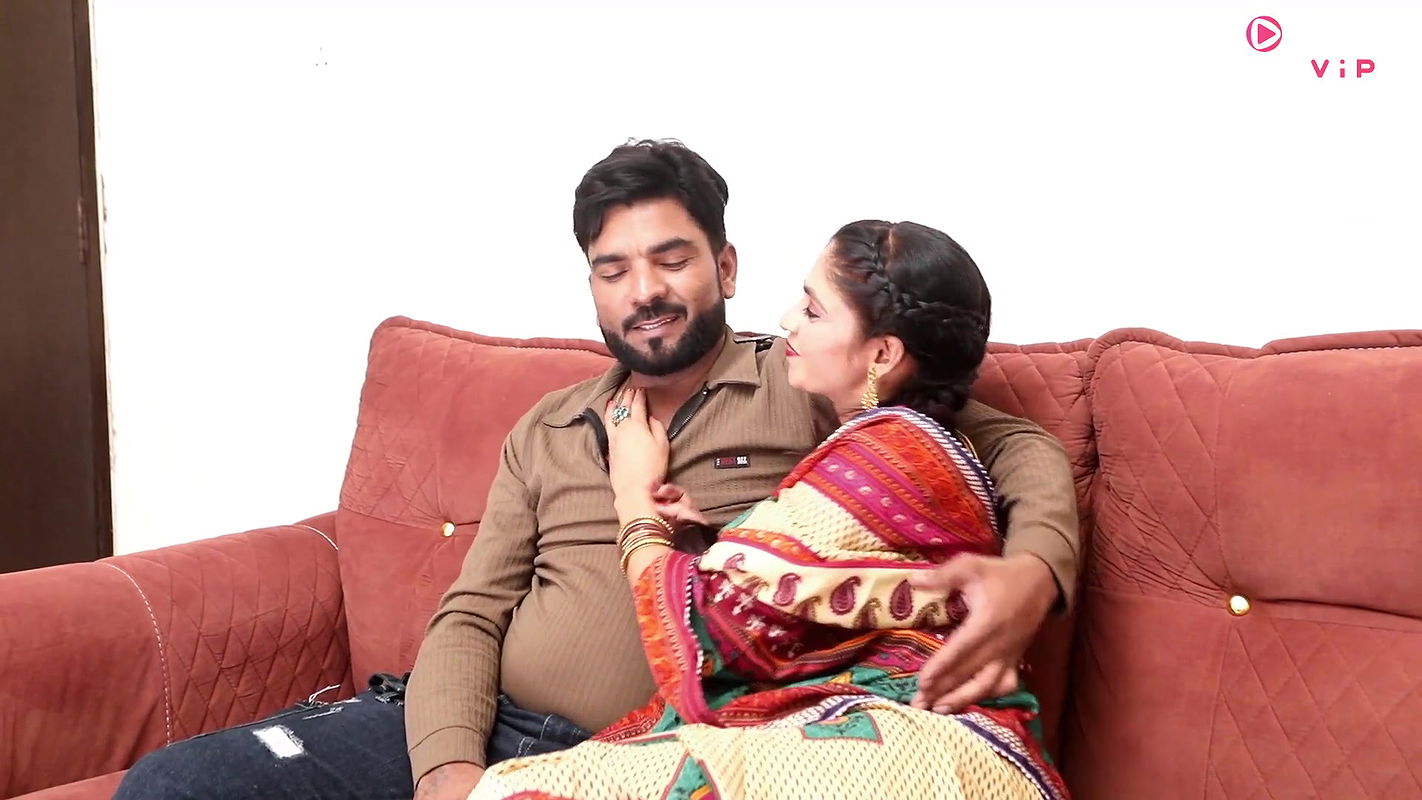 Huge Boobs Indian Bhabhi strips Saree and rough Fucks with Devar Ji ( Hindi Audio )