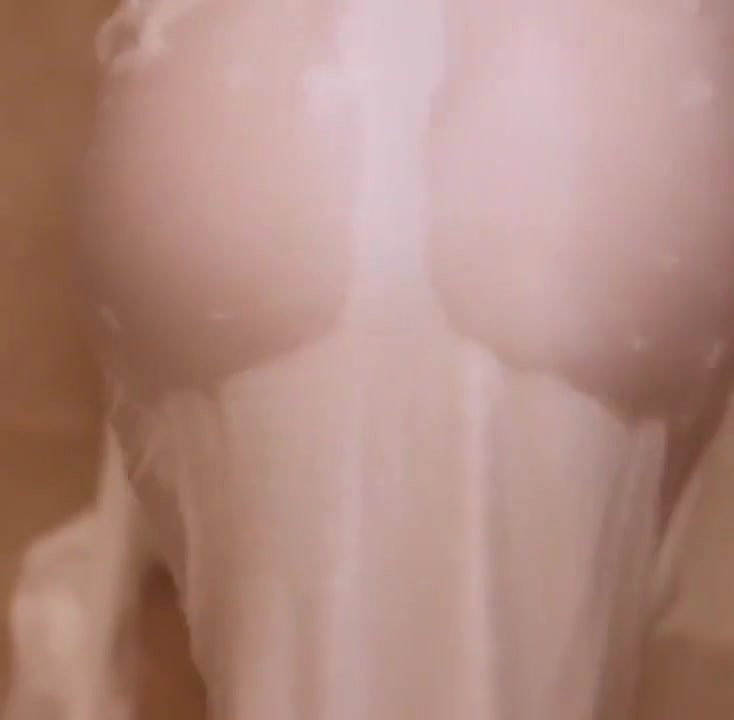 Shhyrlin hotty Booobs