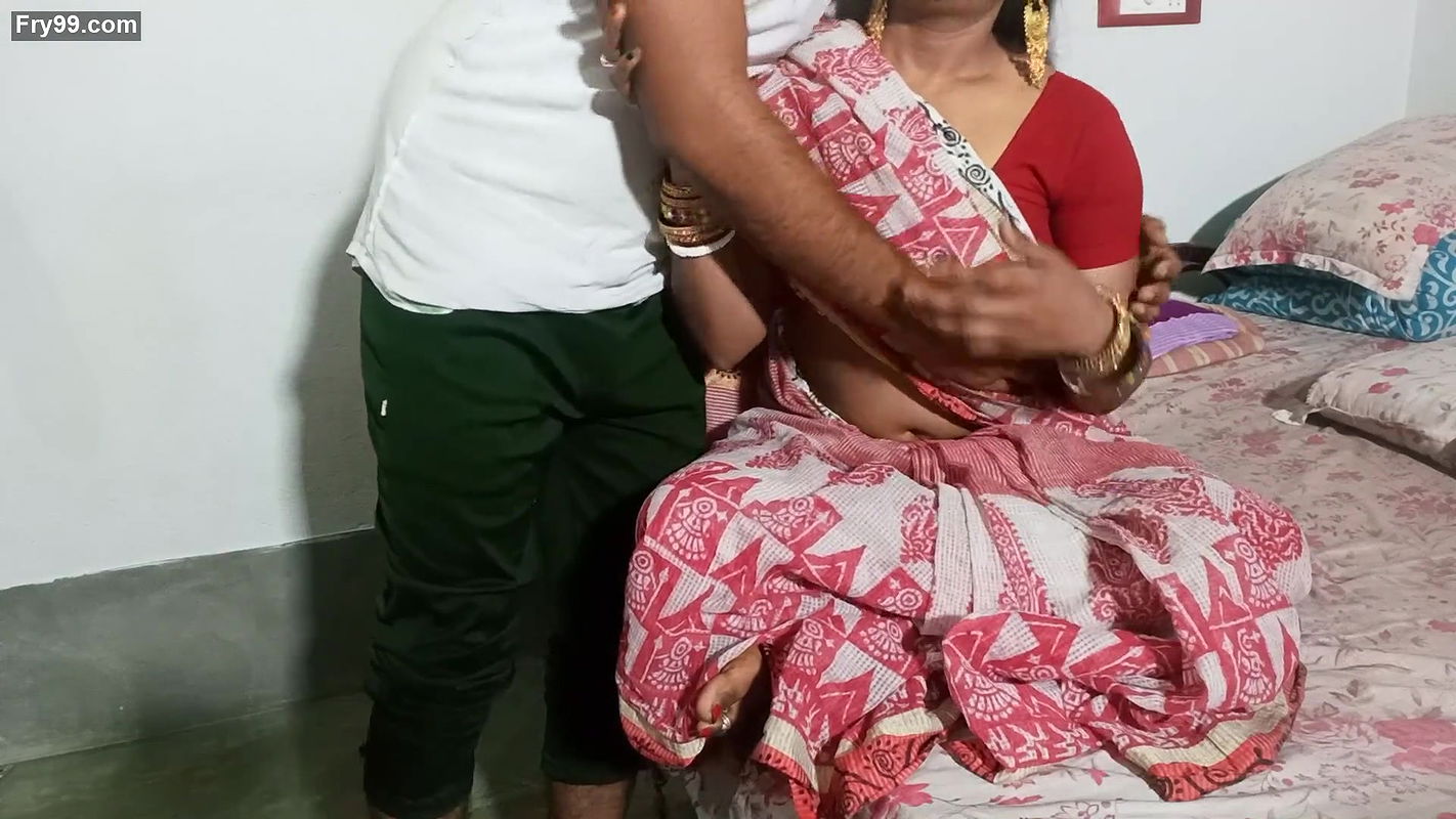 Purane Aashik Se Pese Ke bade Choot Pelwayi Ghar Bulakar