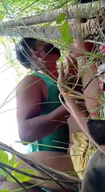 Beautiful girl fucking in jungle
