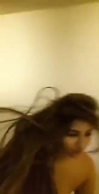 Beautiful Paki Babe Painful Fucking in Hotel Saying ” Jaan Abhi Nahi” Hindi Audio