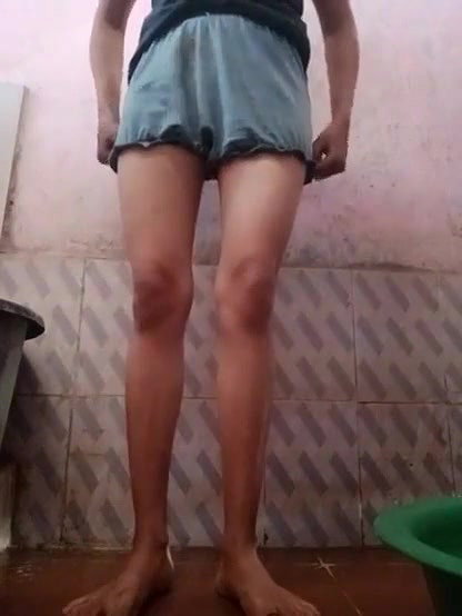 Hairy Cute Girl Masturbating