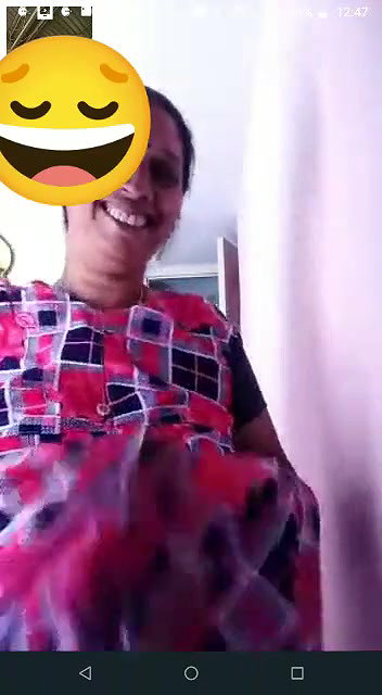 Mature bhabhi showing to lover