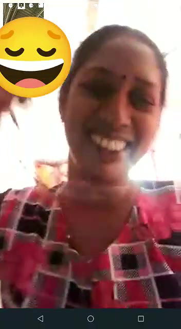 Mature bhabhi showing to lover