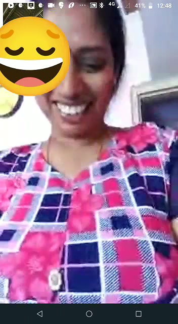 Mature bhabhi showing to lover