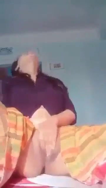 Desi cute girl sexy pussy fing