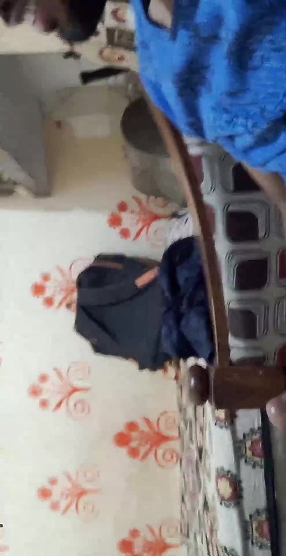 Super Hot Look Indian Call Girl Shows boobs and Blowjob
