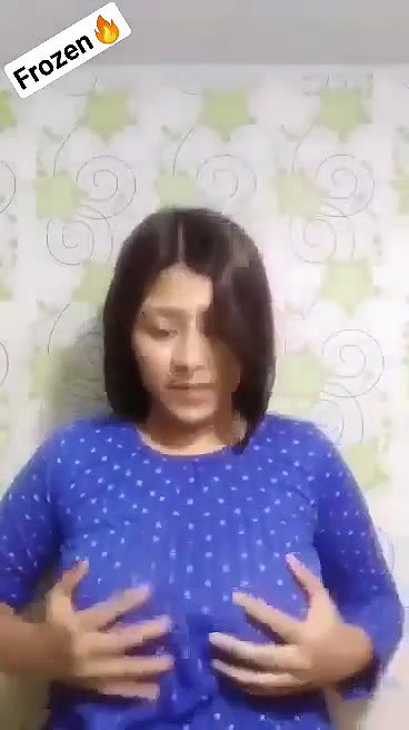 Big boobs bhabi in bathroom