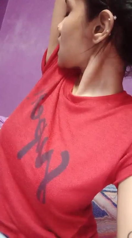 Beautiful girl mms many clips