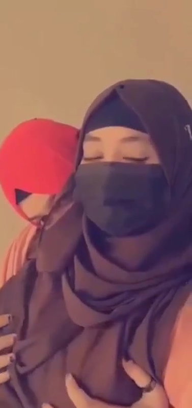 Hijabi Lesbians