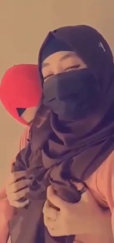 Hijabi Lesbians