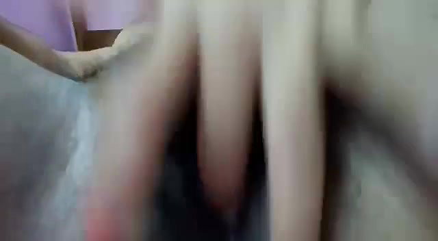 Hot Babe Showing Pussy Hole & Fingering