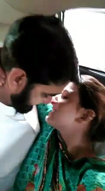 Paki Couple Enjoying in Car
