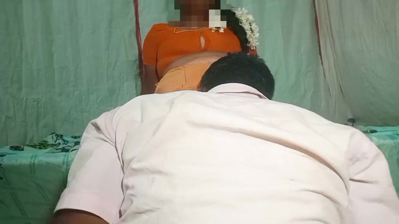 Beauty full aunty fucking with sarvent boy