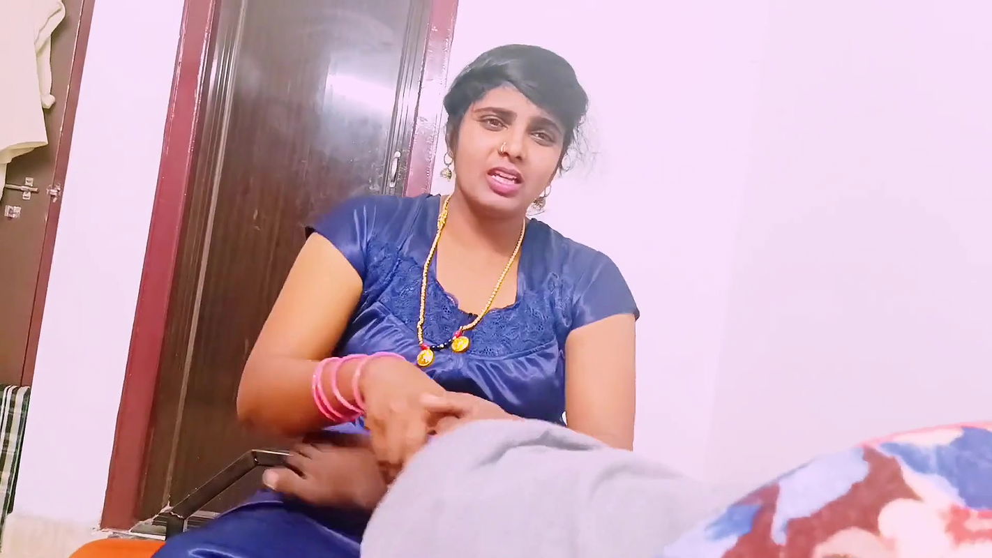 Desi Secret Sex. Indian Housewife Cheating Hubby Secret Fucking Hubby Small Bro Big Dick