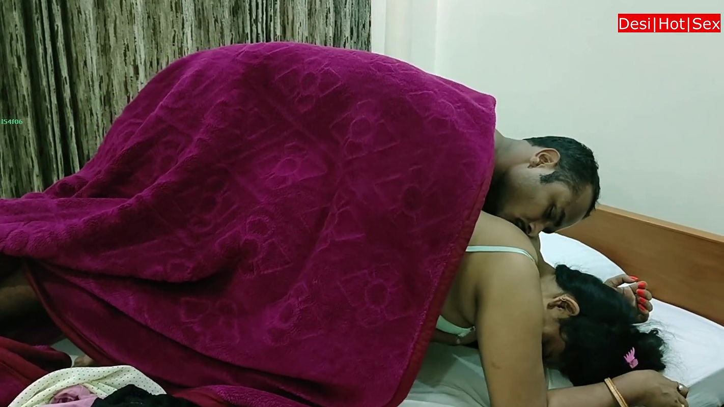 Indian Bengali Cheating wife sex with Husband!