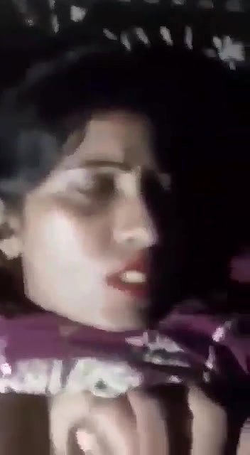 Beautiful bhabhi shaved pussy fucking