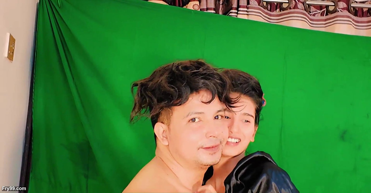 Christmas threesome Has Passionate Sex Uttaran20