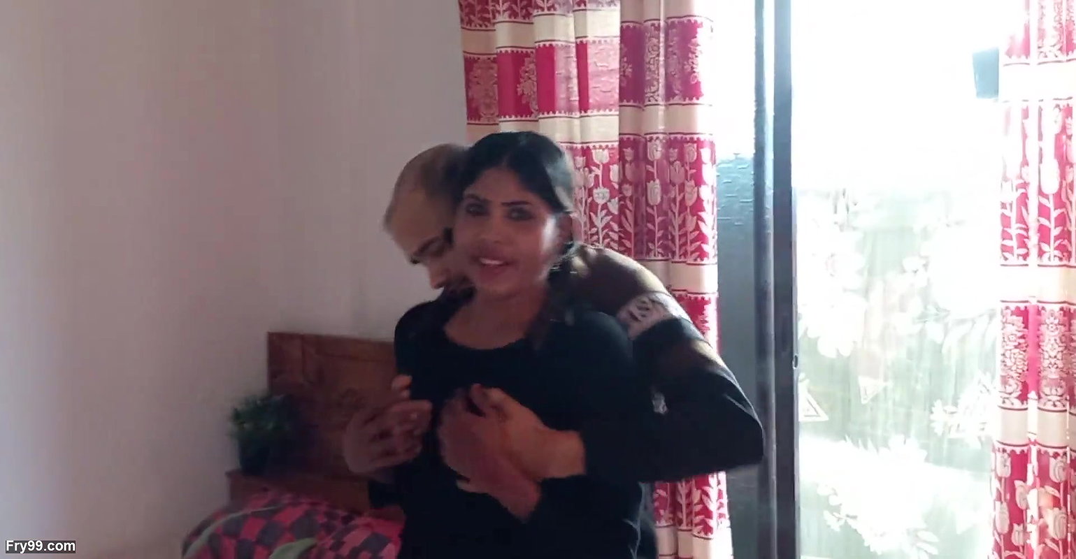 Desi stepsiste,bends for tight pussy sex after sucking dick at home amezing , Manik Mia and Mst Sumona