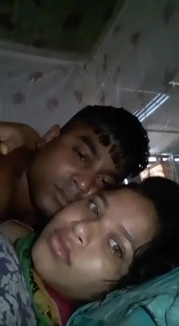 Beautiful Bengali Wife Fucking Moaning & Talking