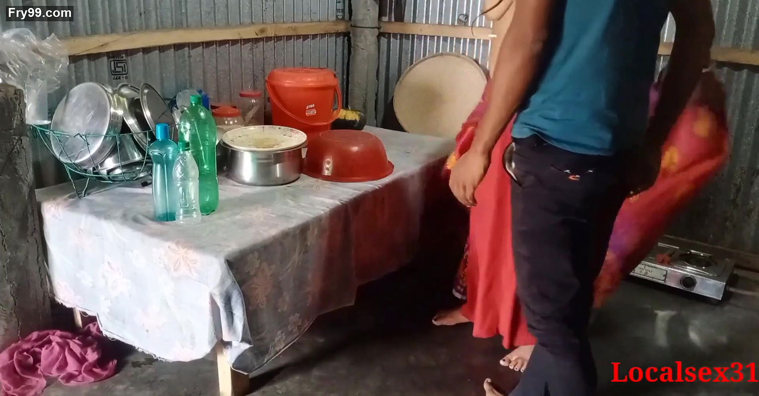 Red Saree Cute Bengali Boudi sex