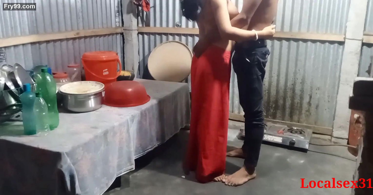 Red Saree Cute Bengali Boudi sex
