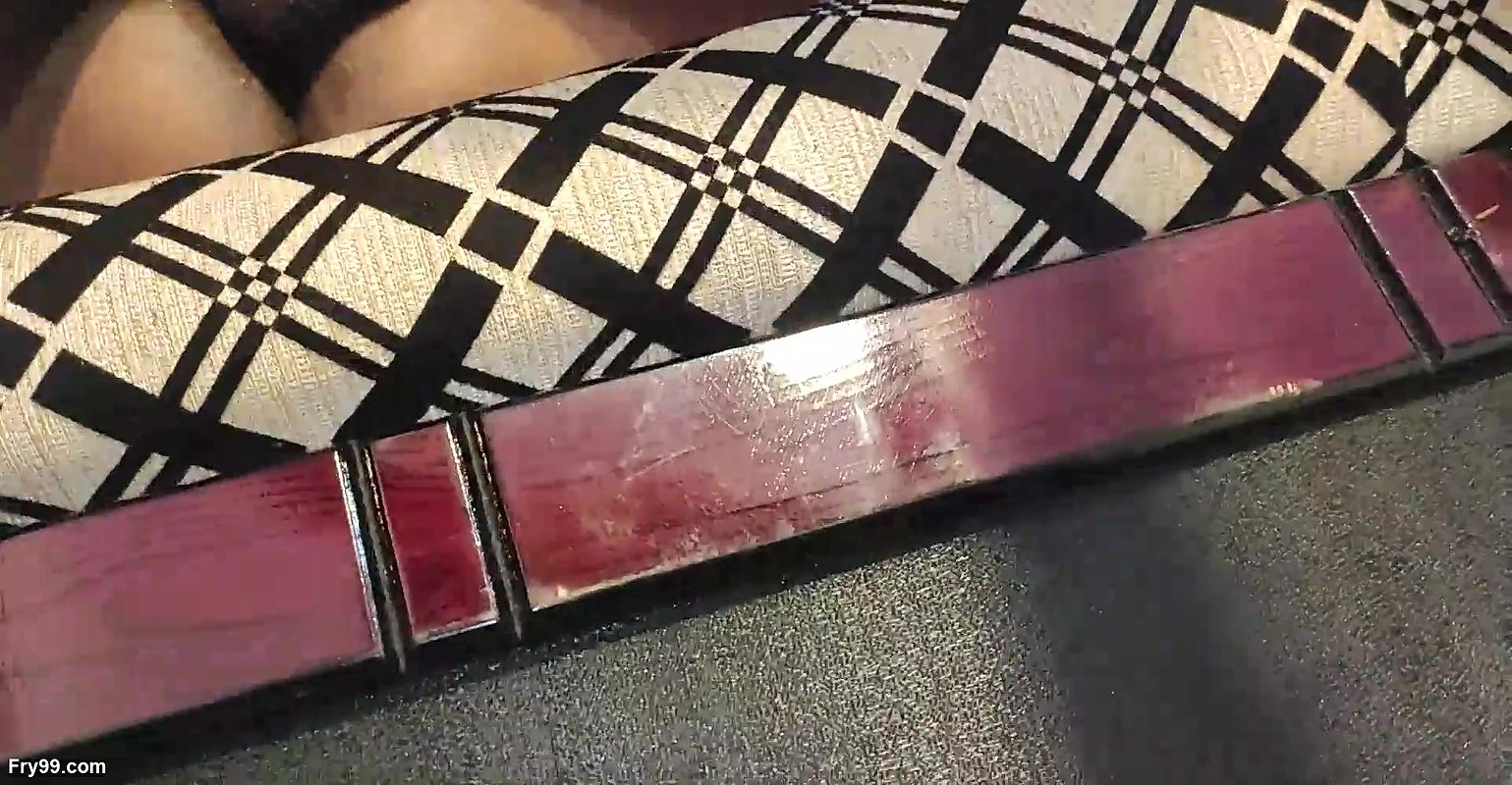 Hanif and Adori and nasima – Amezing Amatur Bengli Girls giving deepthroat threesome sex FFM