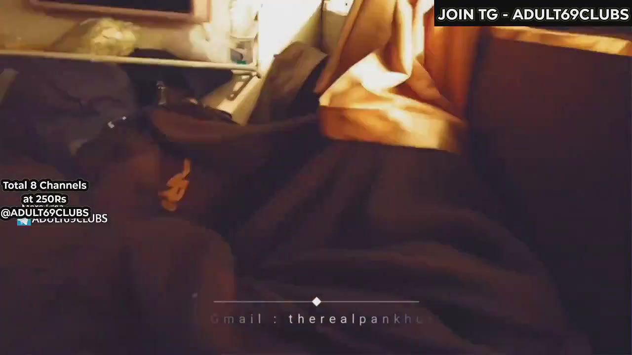 Desi sexy bhabi suck her husband dick