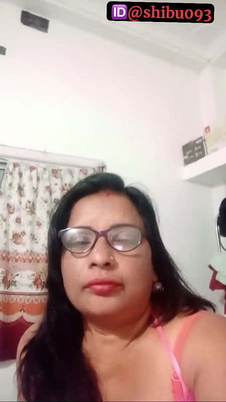 Young Indian Hot Girl Showing Her Sexy Body