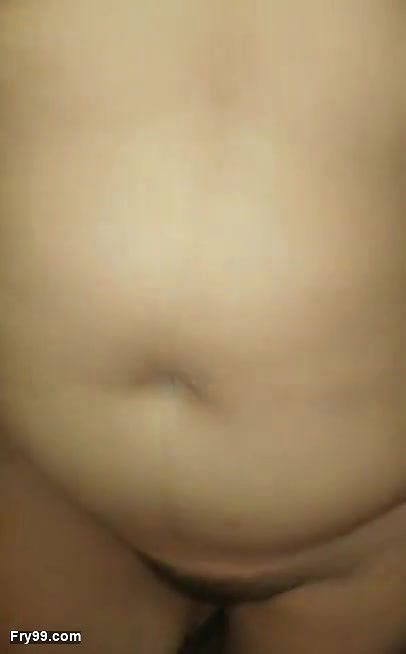 Delhi girl masturbates