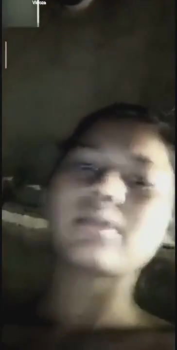 Cute Desi girl Shows Her Big Boobs