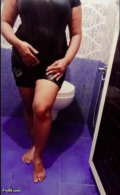 Indian Big Boobs Step Sister Arya in Bathroom