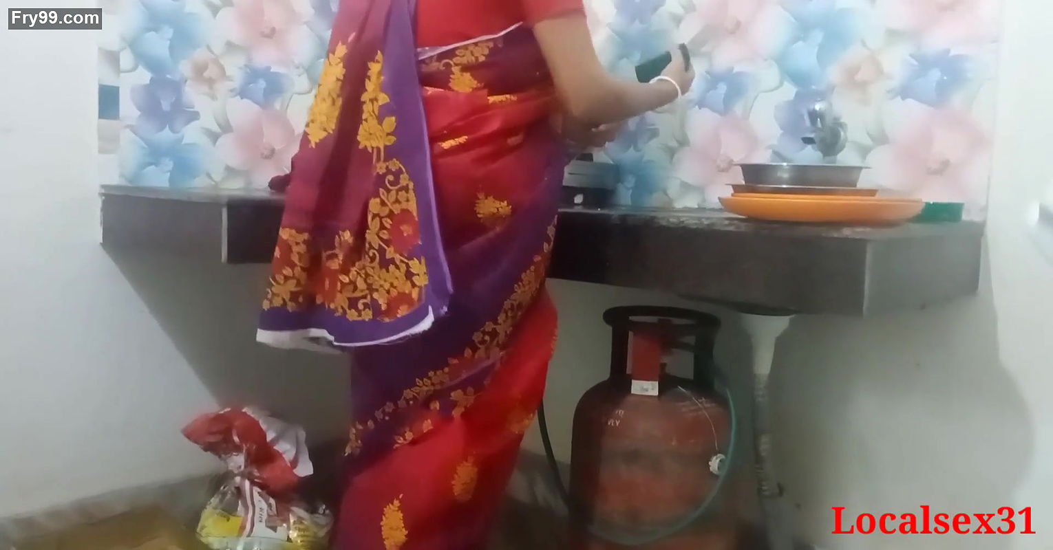 Desi Bengali desi Village Indian Bhabi Kitchen Sex In Red Saree