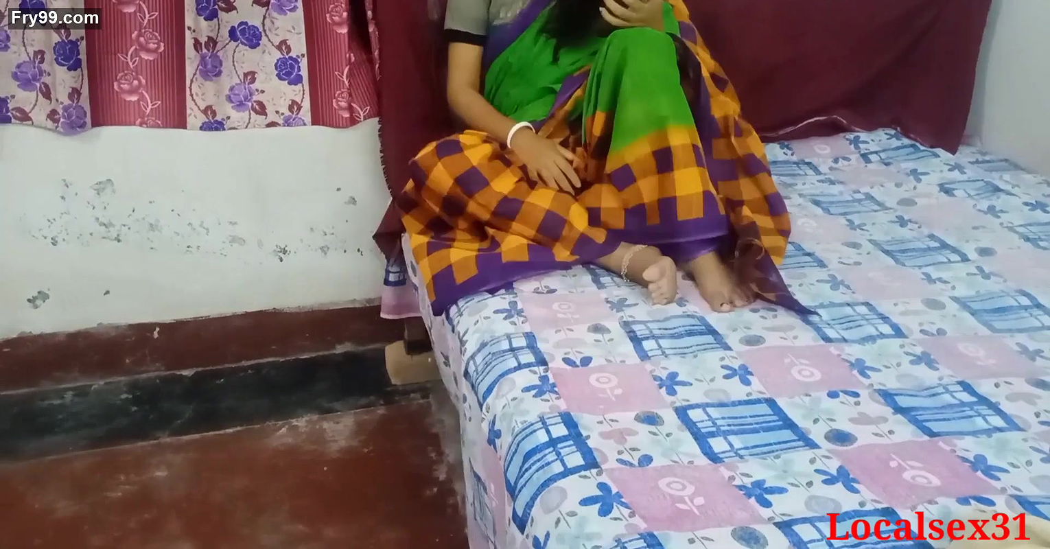 Sonali Bhabi Sex In Green Saree