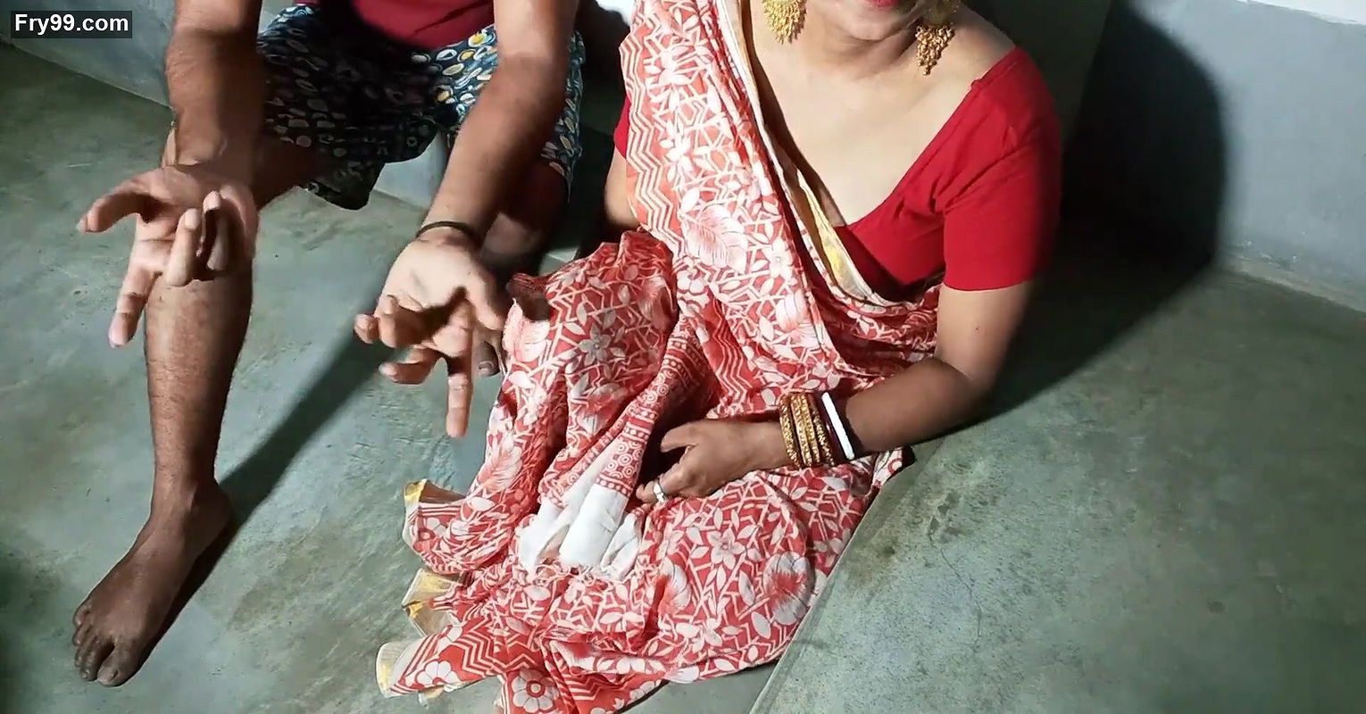 देवर को भाभी ने शादी से पहले सुहागरात पर पेलना सिखाया ! हिंदी में अश्लील पोर्न