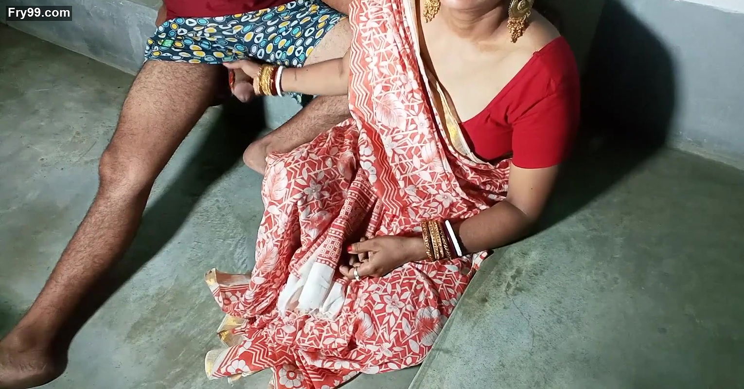 देवर को भाभी ने शादी से पहले सुहागरात पर पेलना सिखाया ! हिंदी में अश्लील पोर्न