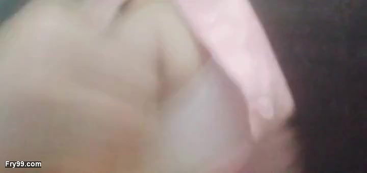 desi hot girl’s boobs fondled in office