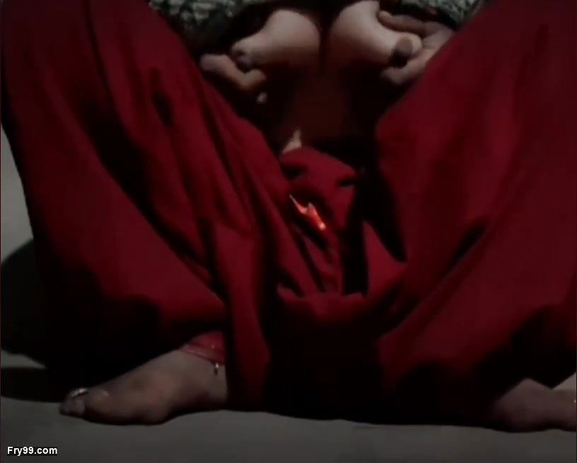 Desi village girl caught watching and masturbating and do I masturbate continuously until I am satiated and my hot boobs