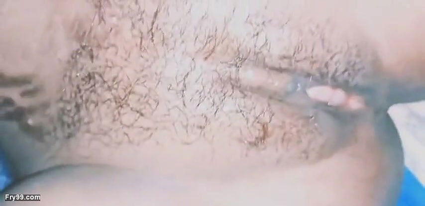 When my husband was not at home, he removed his pussy water from Devar