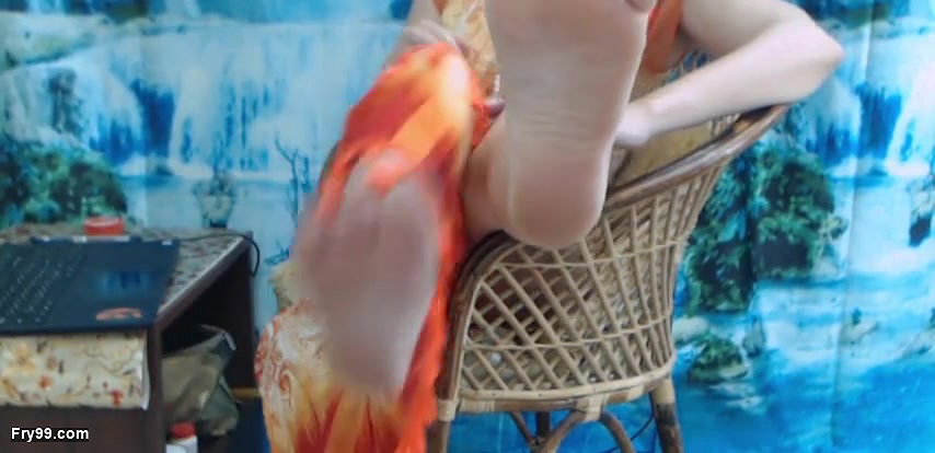 Flash Feets – 2040