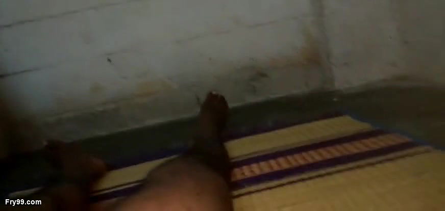 Bhabhi ko pesa Diya to bhabhi na apni choot our gaand ka darshan karwaya