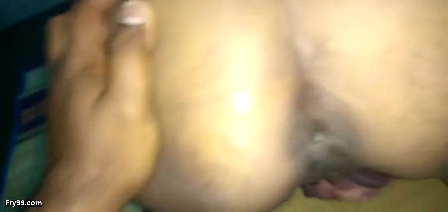 Bhabhi ko pesa Diya to bhabhi na apni choot our gaand ka darshan karwaya