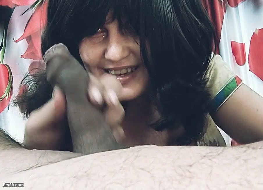 Perfect Slut with round ass loves to take a huge big fat cock